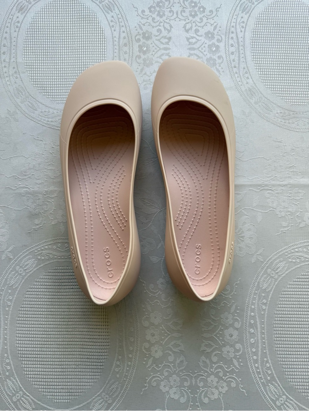 CROCS Brooklyn Kadee Women's Size 10 Ballet Flats Blush Pink Slip-On Shoes